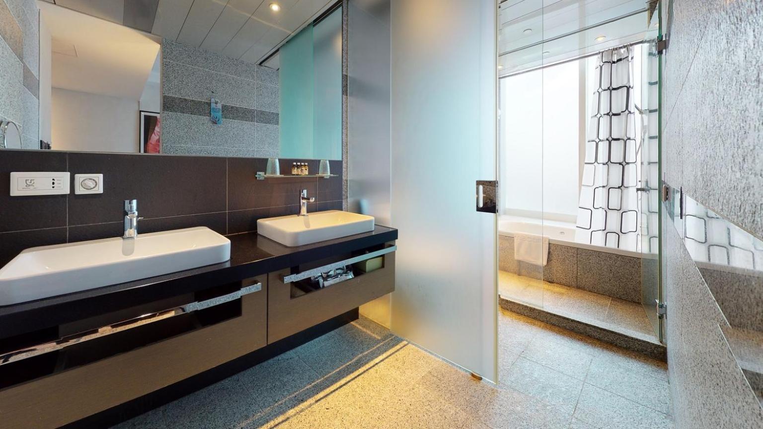 Deluxe Zimmer mit Kingsize-Bett
